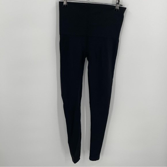 Assets By Spanx Seamless Shaping Slimming Leggings Black Women’s Medium - Picture 5 of 7